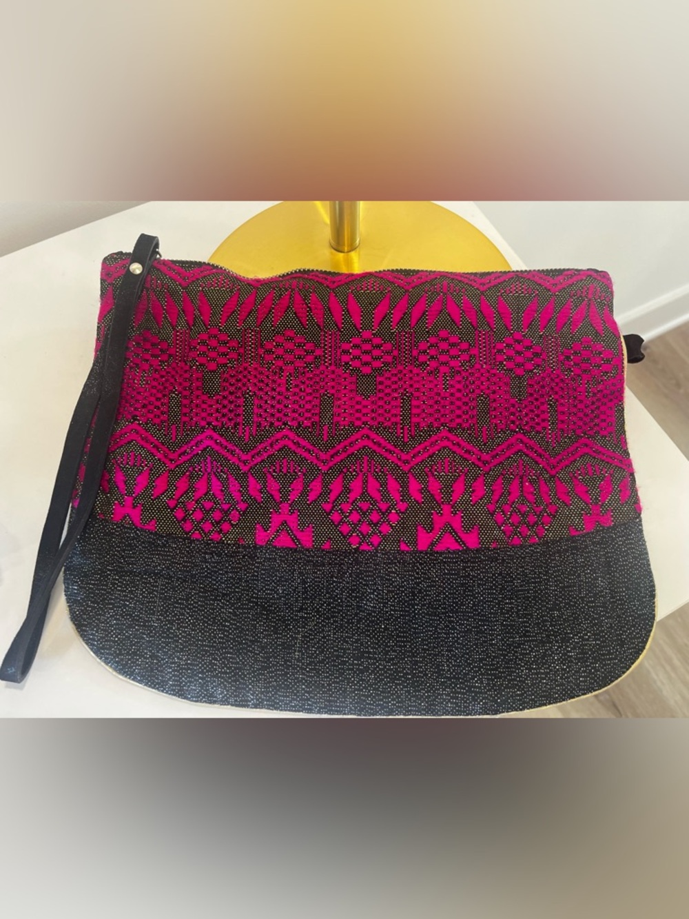 Roberta Roller Rabbit Hot Pink and Black Woven Wristlet Clutch NWOT
